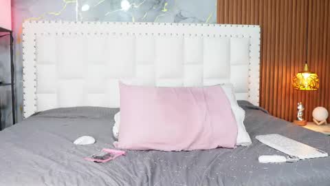 LITTLE AINHOA  online show from June 19, 8:12 pm