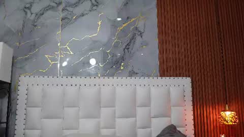 LITTLE AINHOA  online show from July 10, 7:38 pm