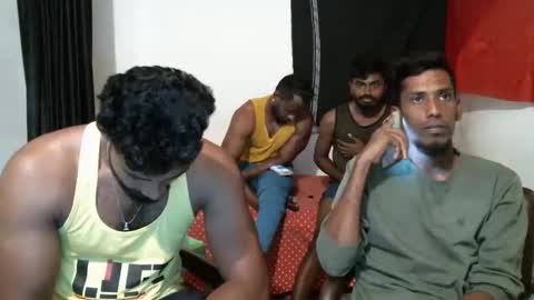 Snapshot of indiandesiguys2023 chatting on November 13, 4:11 am indian guys for you online show from November 13, 4:11 am