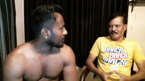 Snapshot of indiandesiguys2023 chatting on December 19, 3:57 am indian guys for you online show from December 19, 3:57 am