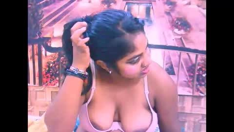 indiandiva27 online show from February 19, 7:04 am