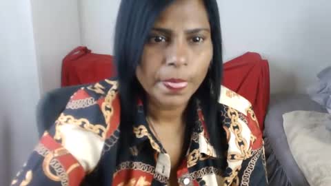 Snapshot of indiandreams_ chatting on October 8, 7:39 am Palavi online show from October 8, 7:39 am
