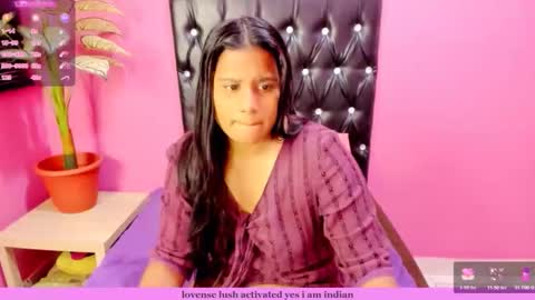 PARADISEQUEEN online show from April 27, 6:28 pm