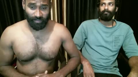 Snapshot of indianh chatting on December 8, 11:14 am indian hairy online show from December 8, 11:14 am