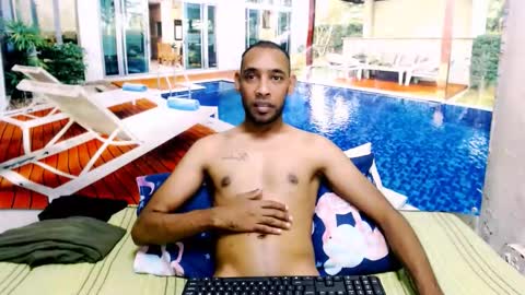 indianmagicmike69 online show from October 28, 2:42 pm