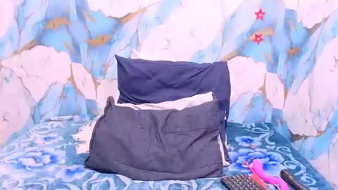 Snapshot of indianmystica4u69 chatting on February 24, 8:01 am indianmystica4u69 online show from February 24, 8:01 am