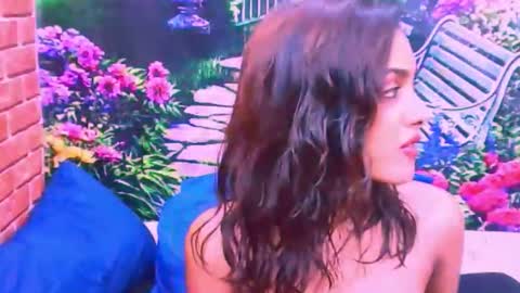 Snapshot of indianpretty1 chatting on November 29, 7:55 am indianpretty1 online show from November 29, 7:55 am