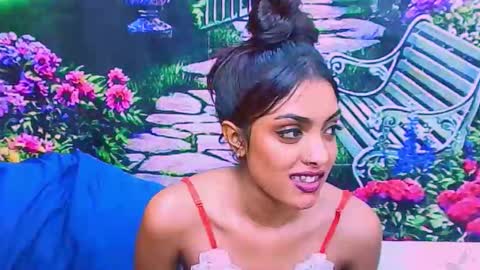 Snapshot of indianpretty1 chatting on December 14, 7:58 am indianpretty1 online show from December 14, 7:58 am