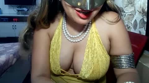 Radha online show from February 27, 9:36 pm