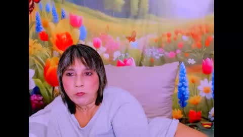 indianroxy27 online show from February 15, 7:54 pm