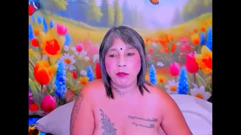 indianroxy27 online show from March 27, 6:40 pm