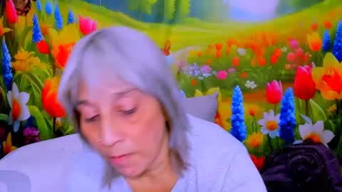 Snapshot of indianroxy27 chatting on June 13, 8:01 am indianroxy27 online show from June 13, 8:01 am