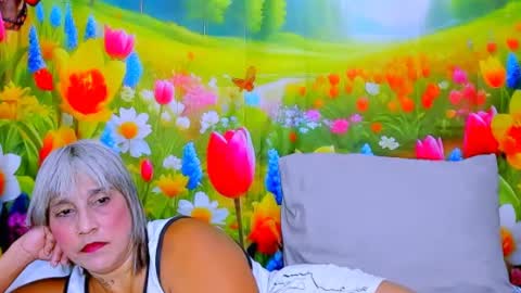 Snapshot of indianroxy27 chatting on June 17, 7:22 am indianroxy27 online show from June 17, 7:22 am