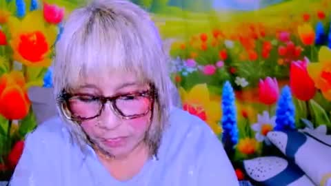 Snapshot of indianroxy27 chatting on July 10, 5:48 pm indianroxy27 online show from July 10, 5:48 pm