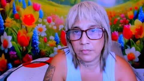 Snapshot of indianroxy27 chatting on July 11, 8:00 pm indianroxy27 online show from July 11, 8:00 pm