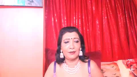 indiansarika65 online show from June 17, 4:08 pm