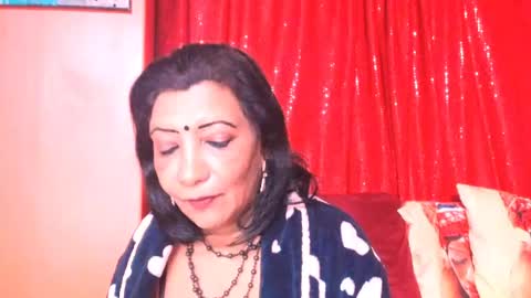 indiansarika65 online show from August 3, 2:54 am