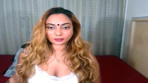 Snapshot of indiansecretlove20 chatting on November 6, 5:25 pm goddess online show from November 6, 5:25 pm