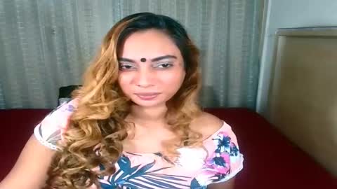 Snapshot of indiansecretlove20 chatting on December 1, 6:35 pm goddess online show from December 1, 6:35 pm