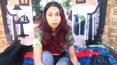 Snapshot of indiansexybutt4u2luv chatting on May 14, 5:47 am indiansexybutt4u2luv online show from May 14, 5:47 am