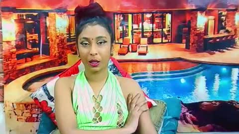 Snapshot of indiansexybutt4u2luv chatting on May 23, 6:40 am indiansexybutt4u2luv online show from May 23, 6:40 am
