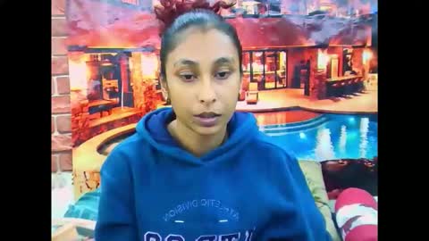 Snapshot of indiansexybutt4u2luv chatting on June 8, 6:03 am indiansexybutt4u2luv online show from June 8, 6:03 am