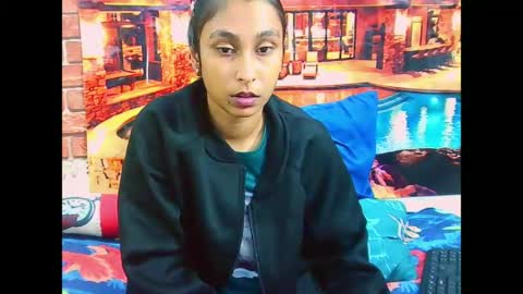 Snapshot of indiansexybutt4u2luv chatting on June 12, 6:56 am indiansexybutt4u2luv online show from June 12, 6:56 am