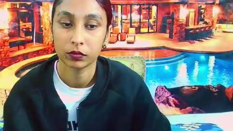Snapshot of indiansexybutt4u2luv chatting on June 13, 5:27 am indiansexybutt4u2luv online show from June 13, 5:27 am