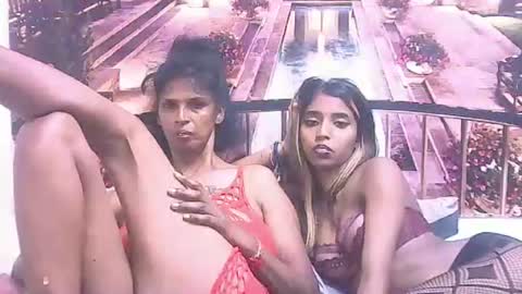 Snapshot of indiansexyslender4u2luv chatting on January 31, 9:16 am indiansexyslender4u2luv online show from January 31, 9:16 am