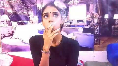 Snapshot of indiansexyslender4u2luv chatting on December 2, 5:24 am indiansexyslender4u2luv online show from December 2, 5:24 am