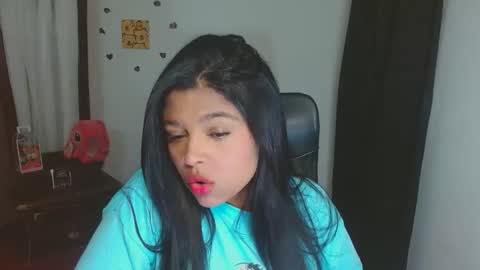 Aleja vallejo online show from October 13, 12:54 am