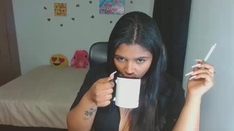 Aleja vallejo online show from October 27, 3:54 am