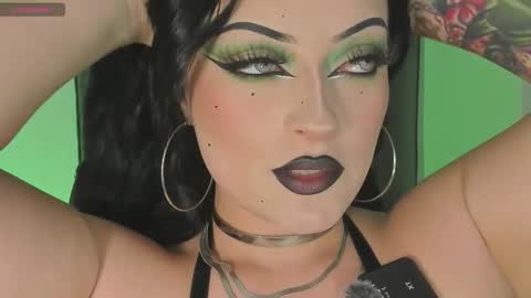 Hey  Im Indie follow me on my instagram  online show from January 15, 5:05 pm