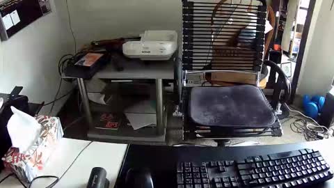 Snapshot of indigolvr chatting on November 10, 9:58 pm BroLOU online show from November 10, 9:58 pm