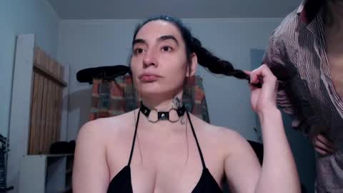 IndioandLuliXXX online show from May 18, 3:24 am