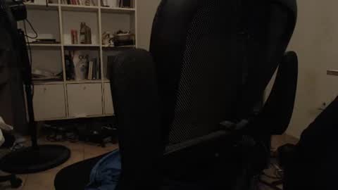Snapshot of indiodearg chatting on July 6, 10:23 am indiodearg online show from July 6, 10:23 am