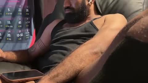 Indiscreet Nils online show from November 28, 2:58 am