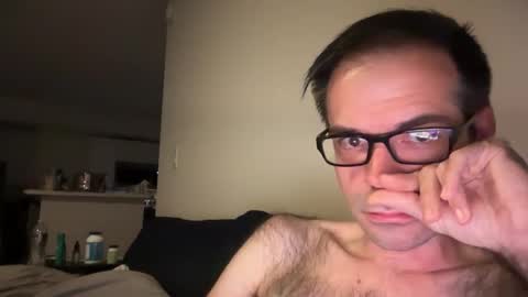 Snapshot of indiscriminator chatting on December 3, 6:32 am just1dude online show from December 3, 6:32 am