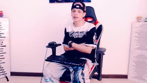 Snapshot of indomitablebeast chatting on March 16, 5:50 pm matias online show from March 16, 5:50 pm