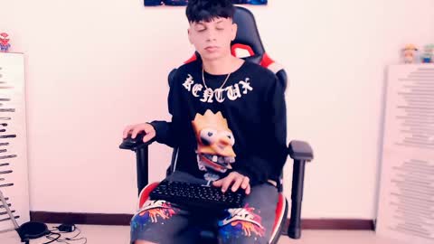 Snapshot of indomitablebeast chatting on May 11, 4:04 pm matias online show from May 11, 4:04 pm