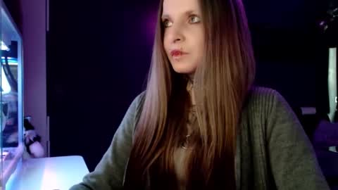 Snapshot of inesdesire chatting on February 11, 10:48 am InesDesire online show from February 11, 10:48 am