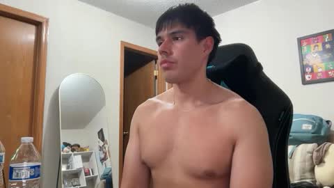 Snapshot of infamouslucas chatting on December 5, 2:42 am Lucas online show from December 5, 2:42 am