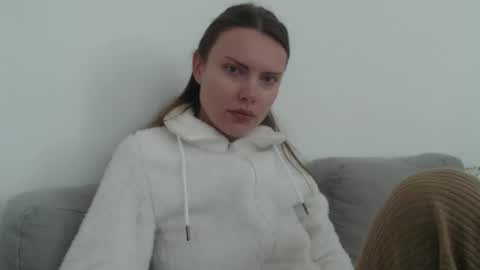 Snapshot of infinitiq45 chatting on October 22, 9:42 am Sweet girl online show from October 22, 9:42 am