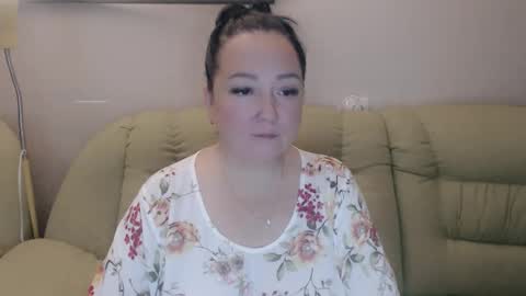 Snapshot of infinity_loveliness chatting on September 25, 4:05 am Infinity online show from September 25, 4:05 am