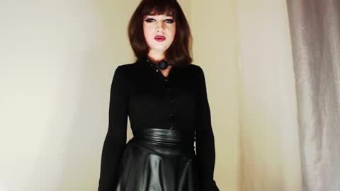 Snapshot of infinity_of_love chatting on December 11, 5:37 pm Jeremy online show from December 11, 5:37 pm