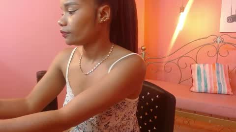 ingrid03_taffur online show from April 27, 9:13 pm
