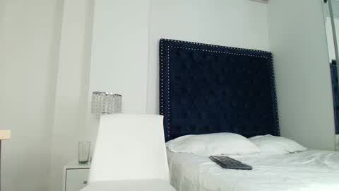 Snapshot of ingrid_rodriguezz chatting on October 24, 4:31 am Ingrid online show from October 24, 4:31 am