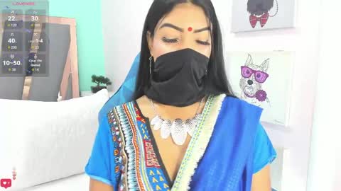 Snapshot of iniya_parul chatting on May 18, 2:56 pm Iniya online show from May 18, 2:56 pm