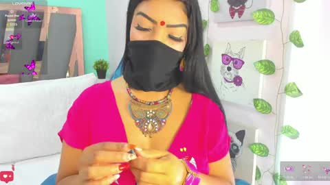 Snapshot of iniya_parul chatting on May 21, 2:02 pm Iniya online show from May 21, 2:02 pm
