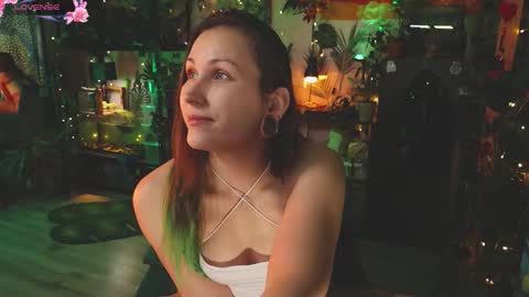 Snapshot of ink_bloom chatting on November 6, 4:57 am Im Stacy FOLLOW MY FANSLY FOR MORE online show from November 6, 4:57 am